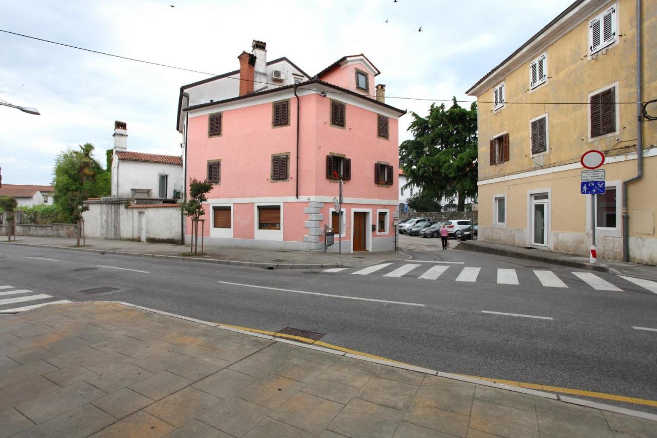 Koper Central King Studio Samo Exterior photo